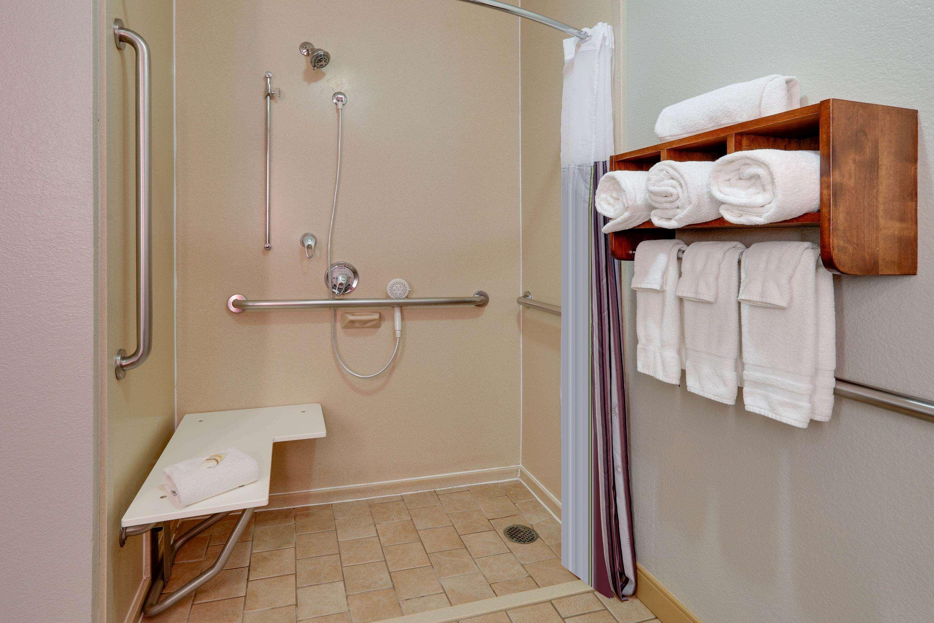 La Quinta By Wyndham Dallas Love Field Екстериор снимка